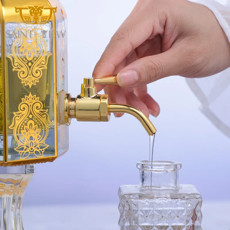 

Manufacturer wholesale large-capacity perfume fountain glass bottle 600ml with lid plug