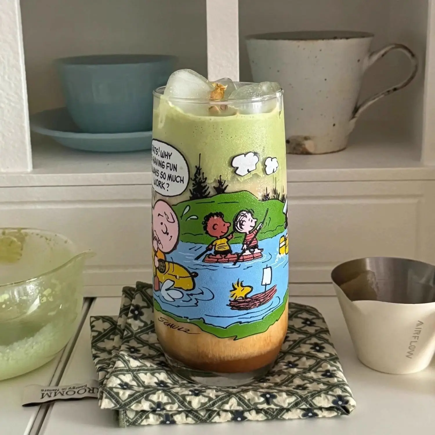 Snoopy Cartoon Leuke Glazen Waterbeker Creatieve Kawaii Mannelijke Vrouwelijke Paar Dezelfde Melksap Koffiekopje Anime Perifere Gift