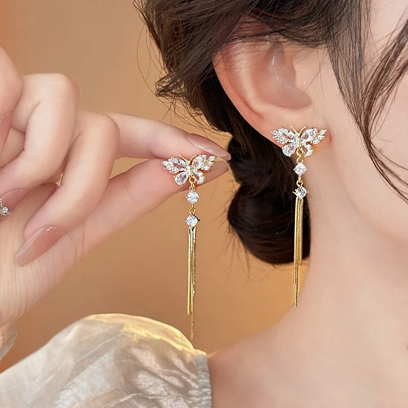 Golden Rhinestone Butterfly Long Tassel Earrings For Women Luxury Elegant Shiny Crystal Earrings Wedding Party Banquet Jewelry