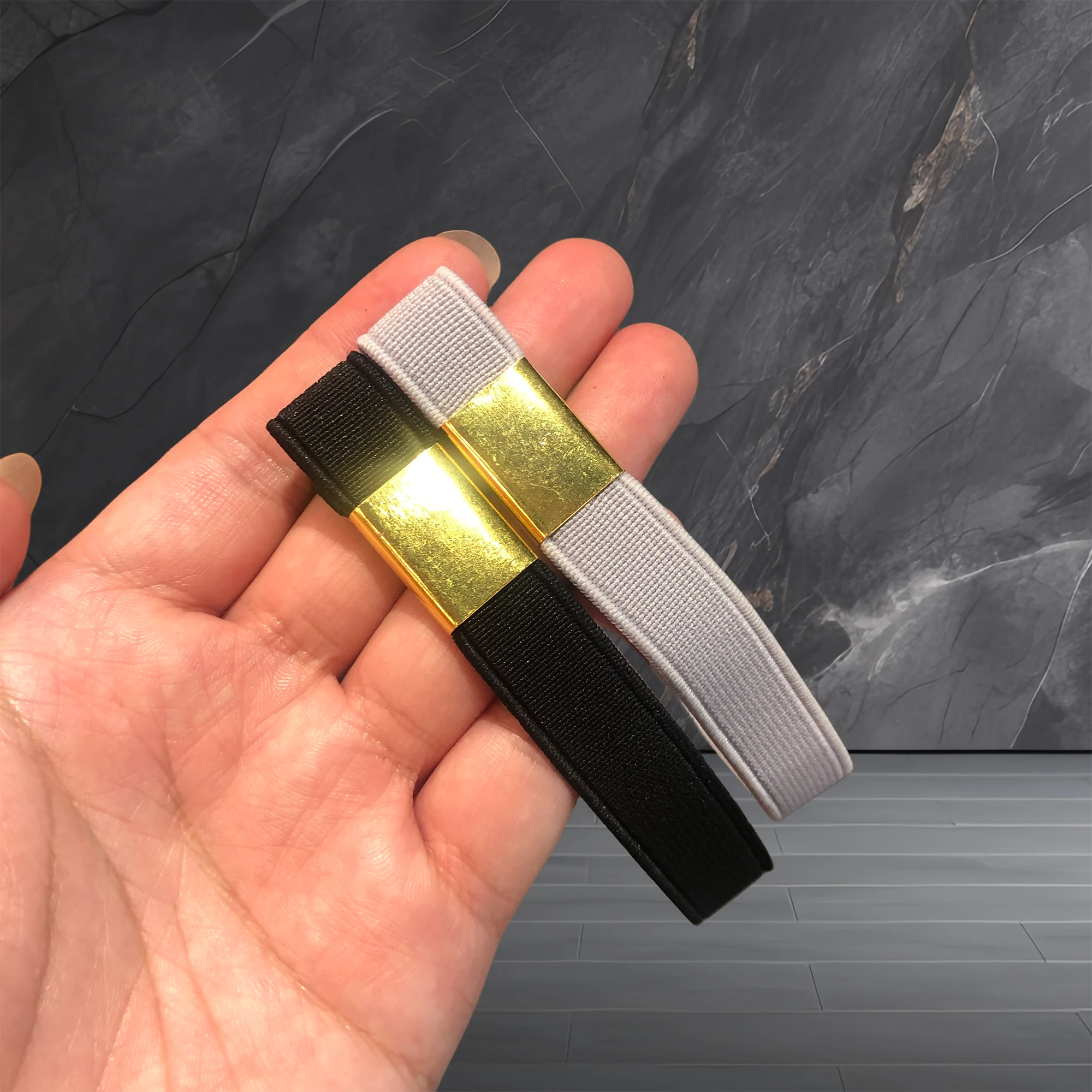 1 x Stifthalter mit elastischem Band und goldfarbener Metallschnalle für Notizbuch, Bücher lesen, Planer, Tagebücher, Zeichenskizze – Detail 10