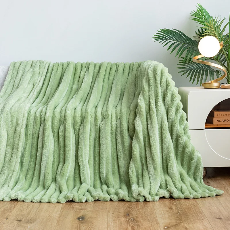 

Multifunctional Nap Blanket Flannel Sofa Cover Blanket Winter Plus Velvet Thickened