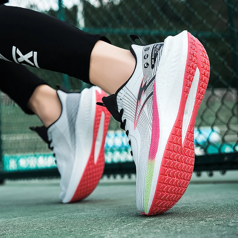 

Мужская новая карбоновая пластина на мягкой подошве 2025, классическая модная повседневная обувь в стиле ретро, кроссовки, спортивная обувь 39-44