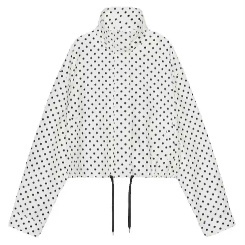 

Модные комплекты в горошек для женщин, осень 2023 г., куртка-бомбер на шнурке, шорты с высокой талией, комплект из 2 предметов, женская уличная одежда