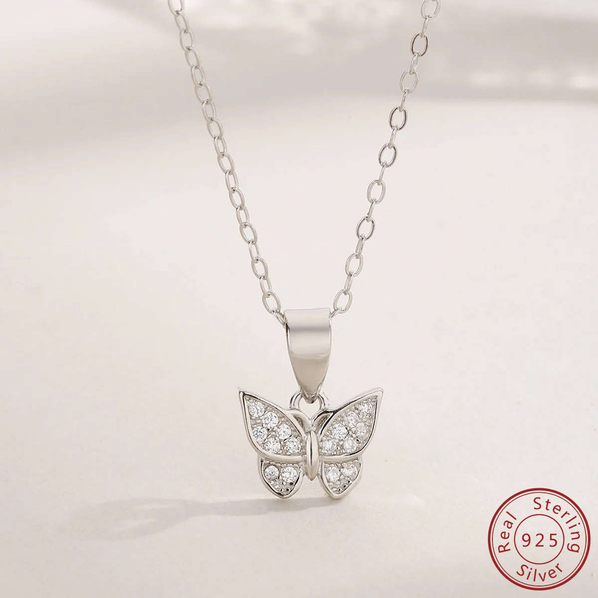 2024 Popular European and American Inlaid Zircon Butterfly Necklace 925 Sterling Silver Simple Personalized Fashion Necklace