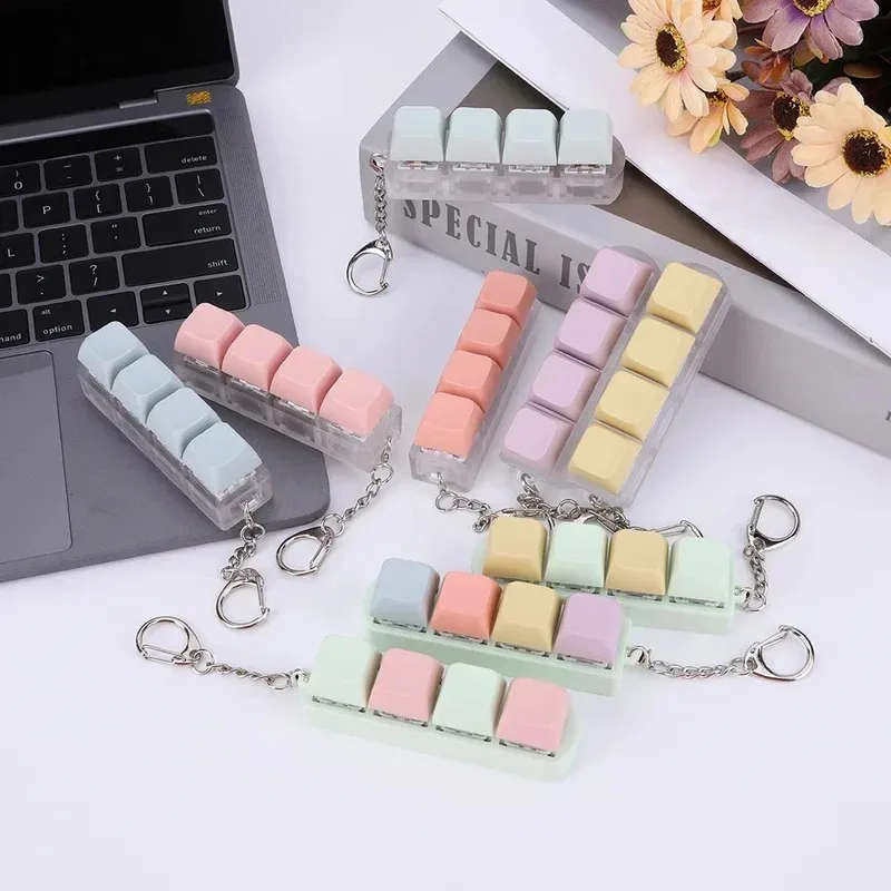 Llavero Fidget con 4 Botones de Teclado, Clicker de Teclado, Cubo de Teclado para Adultos, Regalo para Aliviar el Tiempo