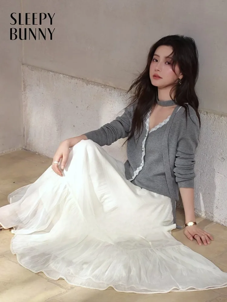 

Elegant Satin Pleated Long Skirt Women Lady High Waist A-Line Mesh Maxi Skirt Slimming Casual Winter Spring Outfit Wear Style