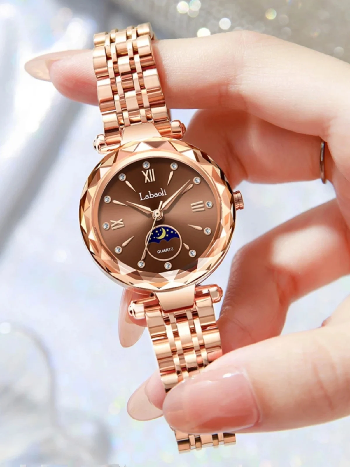 ساعات نسائية فاخرة خفيفة جديدة، ساعات نسائية راقية، موديلات مرآة، ساعات عصرية، سلسلة ساعات نسائية، هدايا نسائية