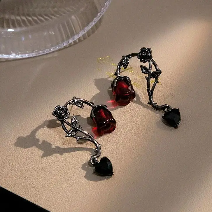 Witch Dark Thorn Vine Red Rose Blossom Earrings for Women Fashion Party Jewelry Accessories Black Rose Dangle Earrings Halloween