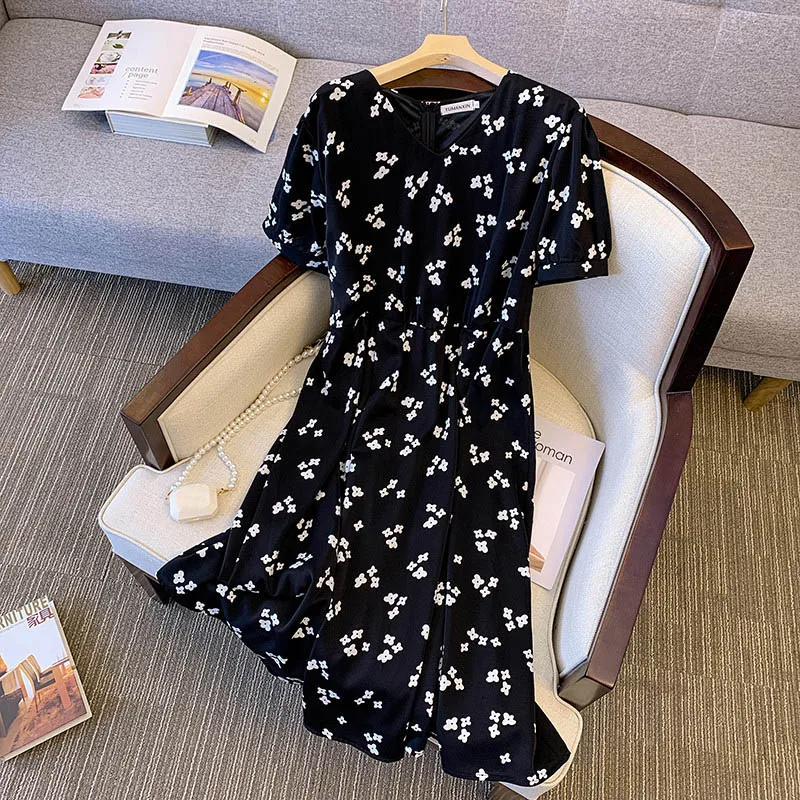 155Kg Plus Size Fashion Women's Bust 170 Summer Loose Short-Sleeved V-Neck Chiffon Dress Black White 4XL 5XL 6XL 7XL 8XL 9XL