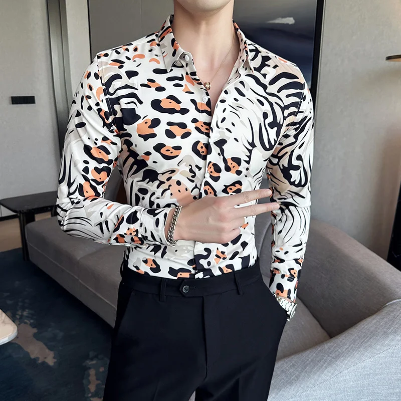 

Explosive Advanced Sense Trend Внешняя торговля Мужская рубашка с длинными рукавами и цифровым тигровым принтом и повседневными тонкими лацканами для глажки без глажки