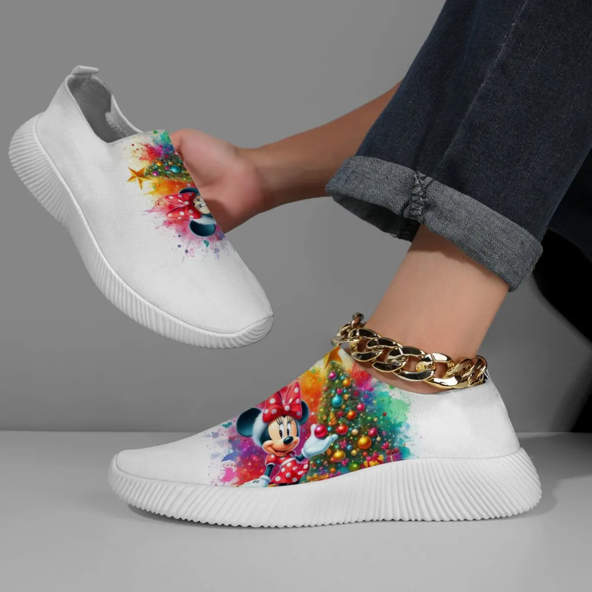 

Женские уличные кроссовки с Минни Маус, рождественская елка, белые слипоны с цветным принтом, женские лоферы на мягкой подошве Disney