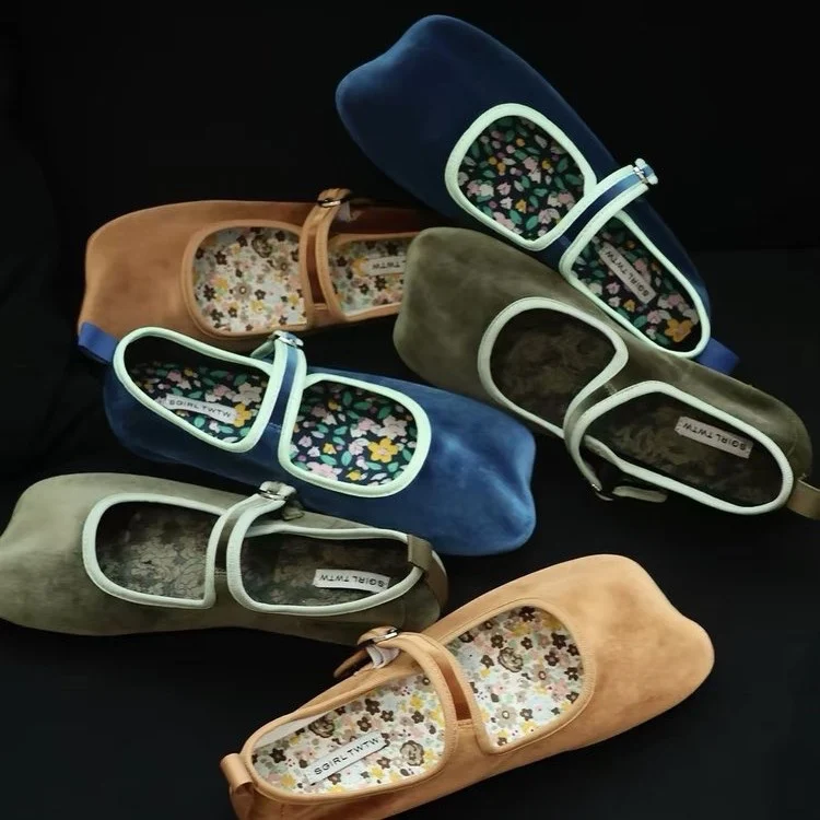 

Japanese-style Square-toe Shallow Mary Jane Shoes for Women, 2026 Summer Breathable Single-strap Casual Ballet Shoes