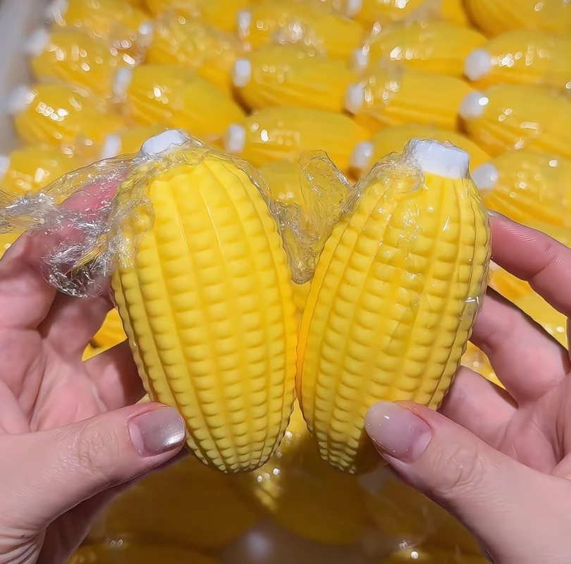 Corn Crunchy Stress Balls Yellow Sensory Anti Stress Squeeze Ball Home office Slow Rebound Decompression ornament for Adults Kid