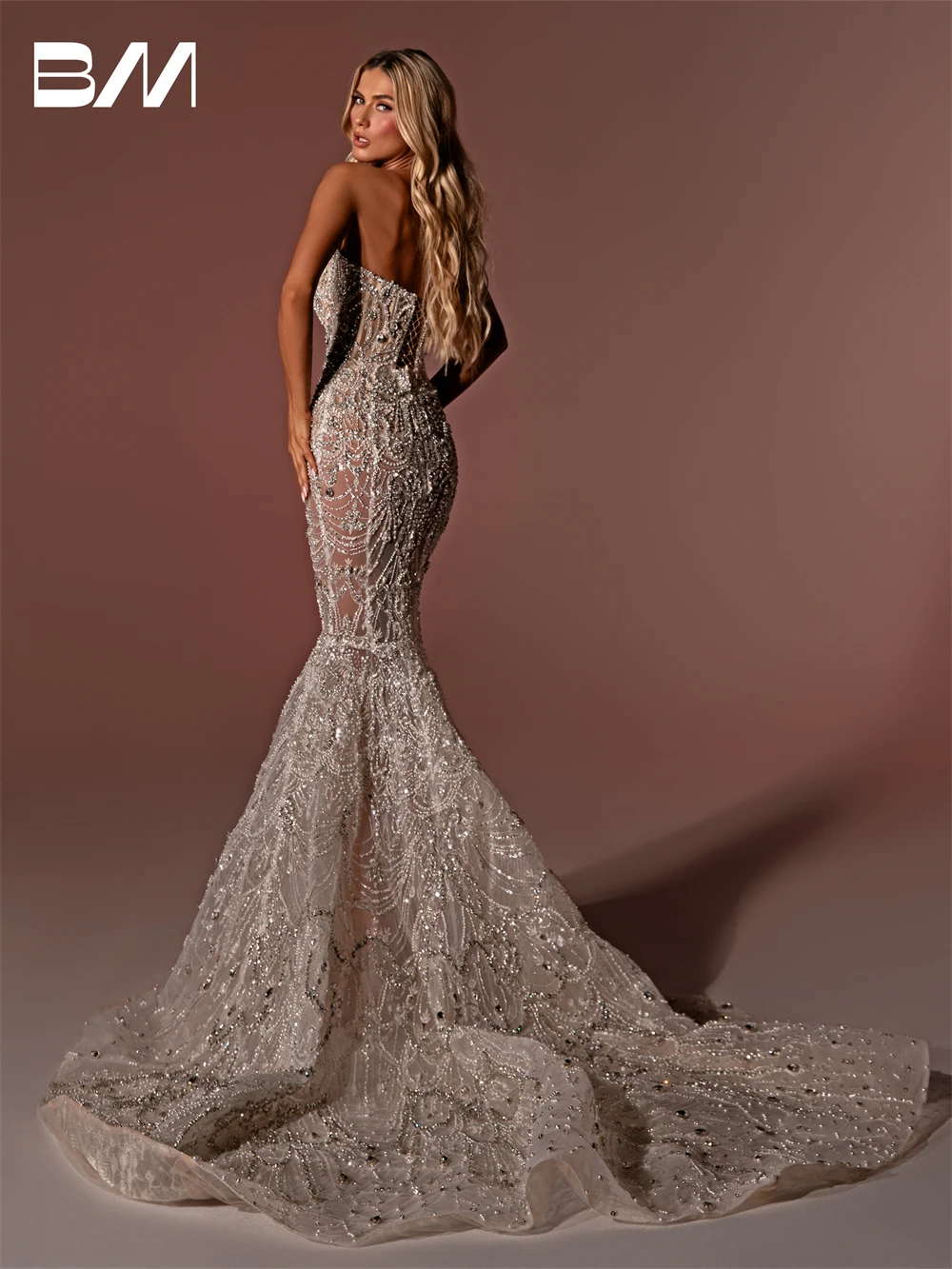 Hand-sewn Beaded Mermaid Wedding Dress Luxury Strapless Custom Made Wedding Dresses For Women Illusion Crystal Bridal Gown