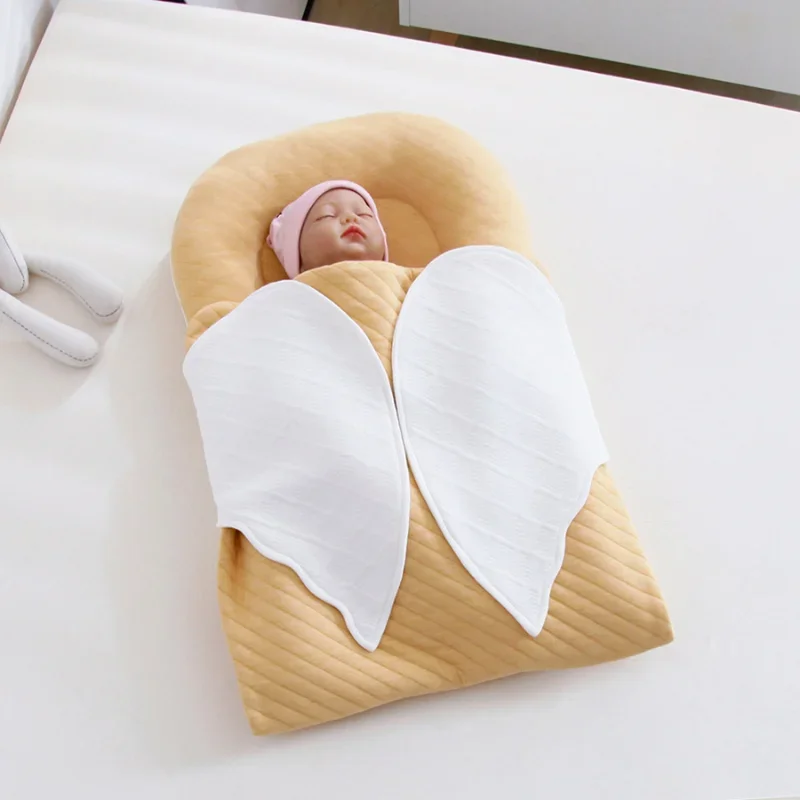 Foldable Baby Crib Angel\'s Wings Portable Wrap Blanket Enclosed Comfy Lounger For Baby Mommy\'s Hug-Like Cradle For Sweet Dreams