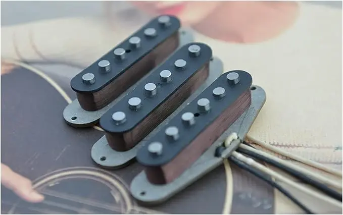 

Vintage '69 Style ST SSS Single Coil Handwound Alnico 5 Strat Pickups Set