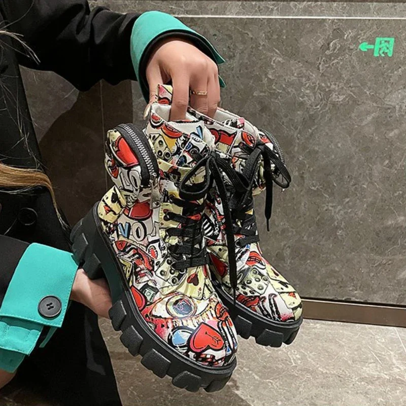 Thick-soled Women's Ankle Boots Fashion Printed Women Shoes High Quality Non-slip Motorcycle Boots New Gothic Style Women Boots
