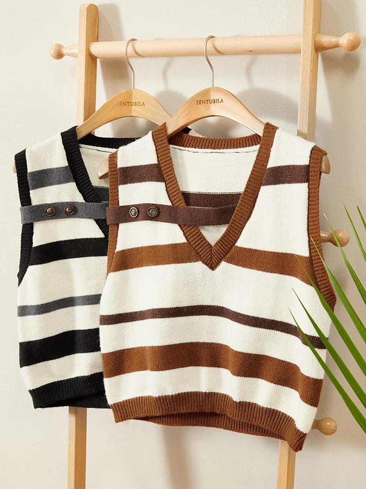 SENTUBILA Striped Sweater Vest Women 2024 Spring Autumn Loose Knitted Sleeveless Button V-Neck Short Sweater Vest W24J45684