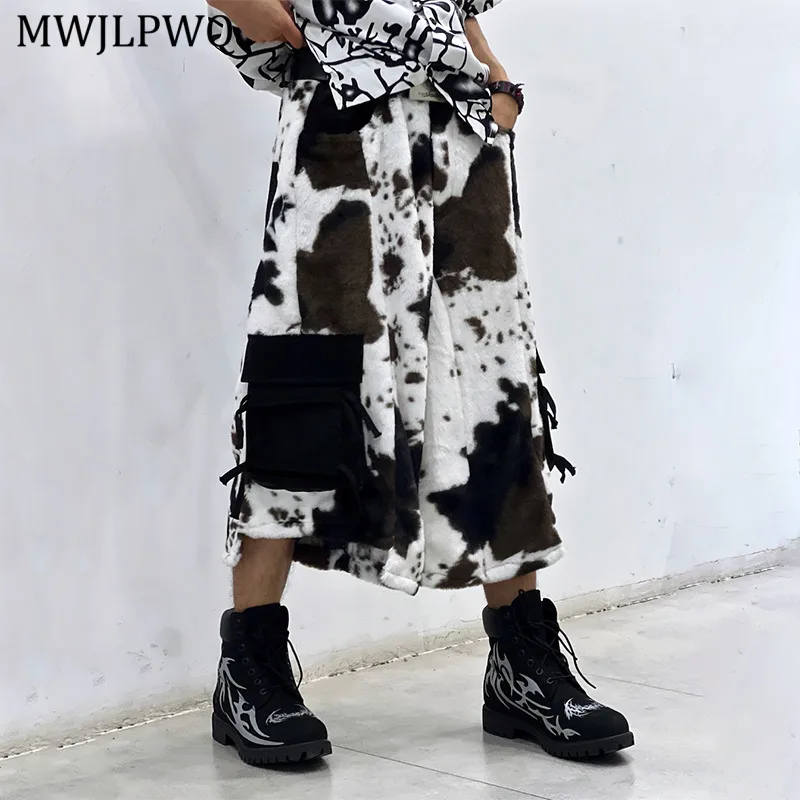 

MWJLPWQ For Men Fur Printed Design Shorts High Street New Side Spliced Pocket Niched White Loose Casual Women Pants Trendy 11410