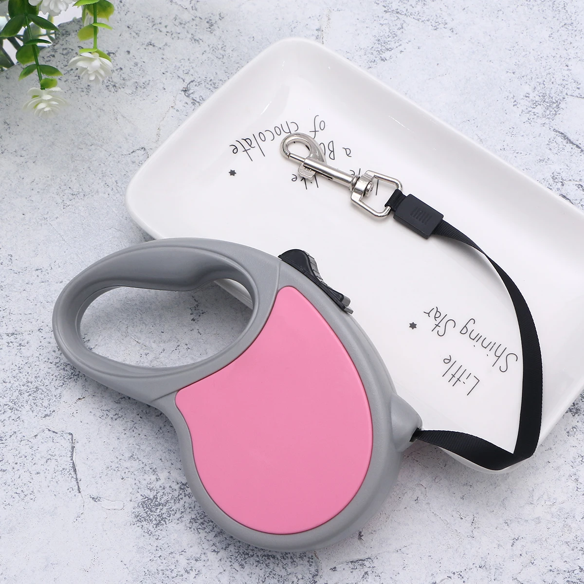 

5M Automatic Retractable Dog Leash Durable Telescopic Traction Rope Large Handle Soft Grip Ergonomic Heavy Duty Metal Hook