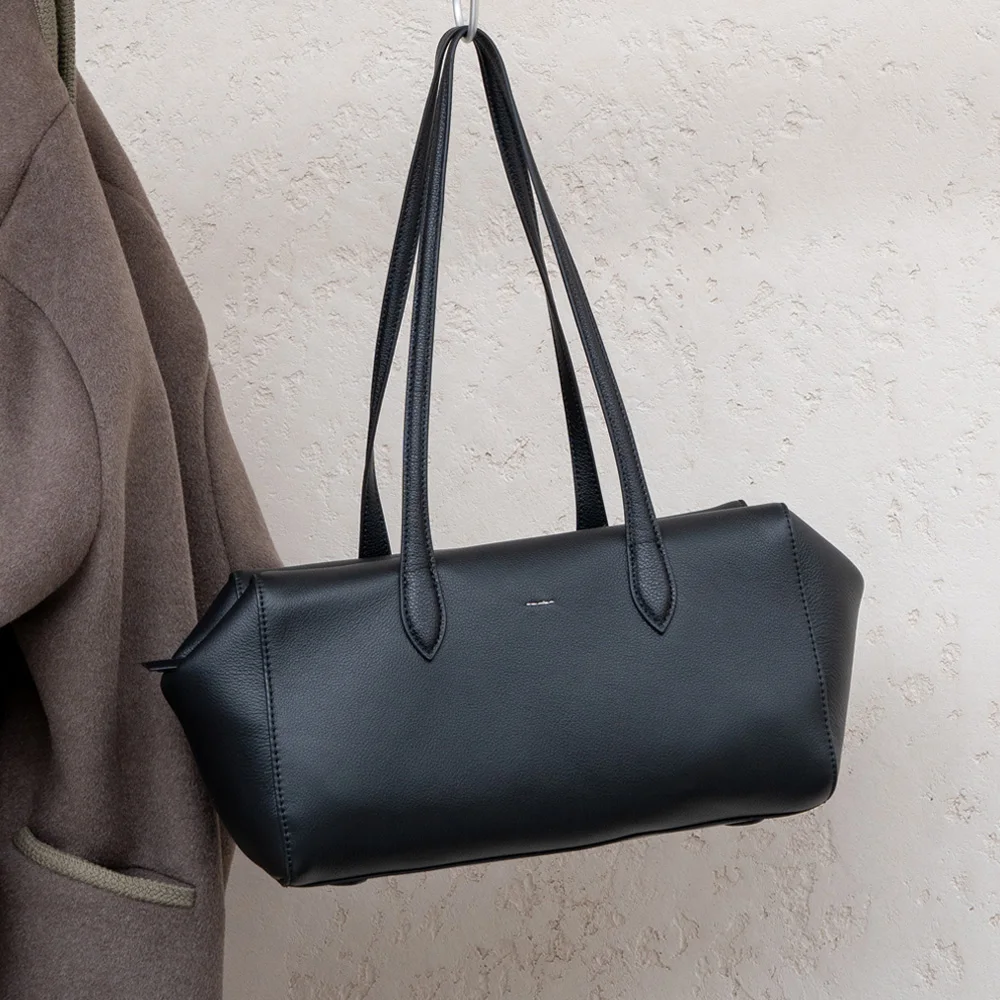 Genuine Grade Cow Leather Fashion Women's Shoulder Underarm Purse Tote Bags Female Daily Bowling Bag Ladies Pillow Bag Handbag