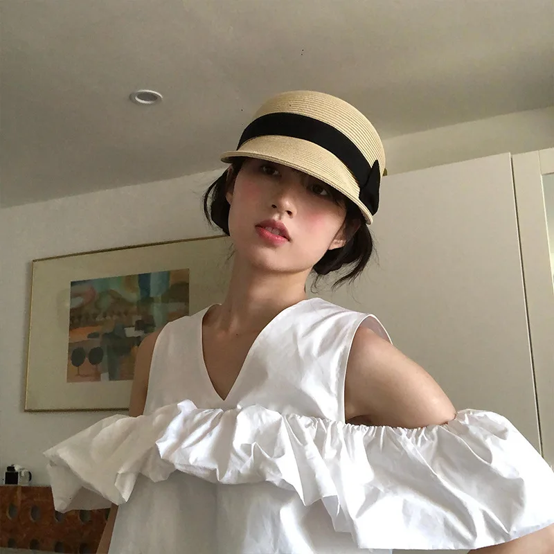 Bow shaped dome grass woven duckbill hat for women, summer outdoor face enhancing small grass hat, sun protection and shading