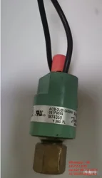 Danfoss ACB-2UB1040MW 061F9689 M74359 Interruptor de Pressão