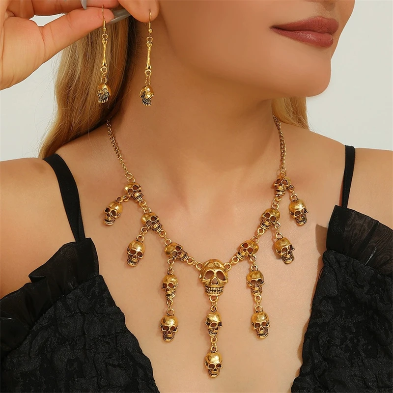 

New Halloween Vintage Skull Head Tassel Necklace for Women Gothic Exaggerated Skeleton Hanging Earrings Girls Party Jewelry Set