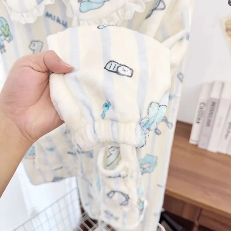 Hatsune Miku flannel pajamas autumn and winter women\'s new plush warm student cartoon cute can wear outside home clothes