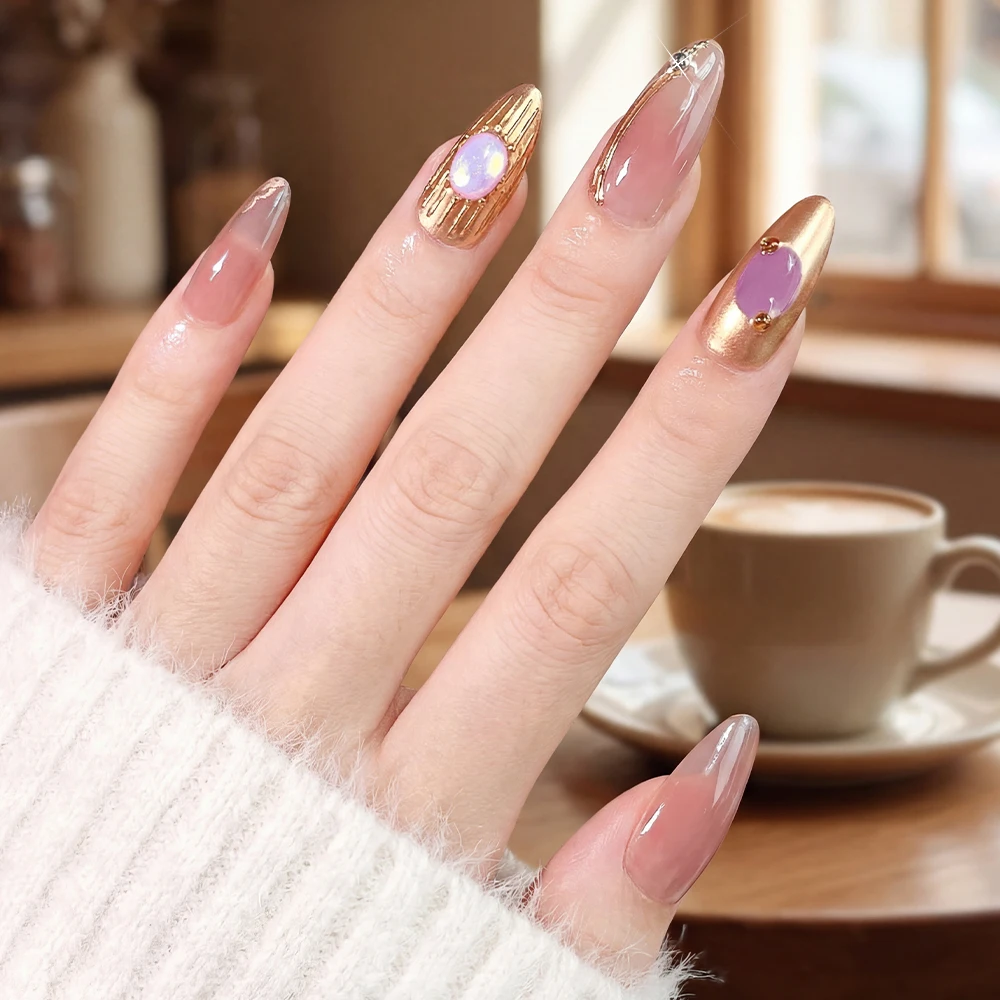 Faux ongles à pression en métal plaqué or, 24 pièces, strass scintillants, amande moyenne, lignes irrégulières brillantes 3D