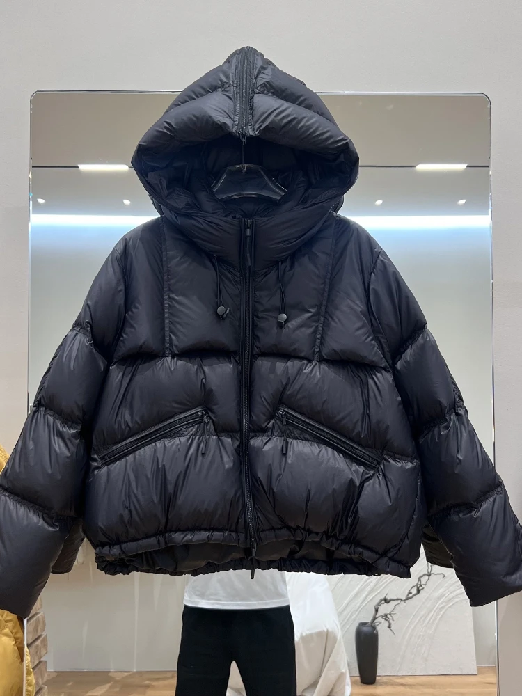 2025 جديد أسفل سترة المرأة الشتاء نفخة الثلوج الباردة مقاومة معطف قصير عصري سميكة الدافئة مقنعين الأبيض بطة البخاخ سترات #1