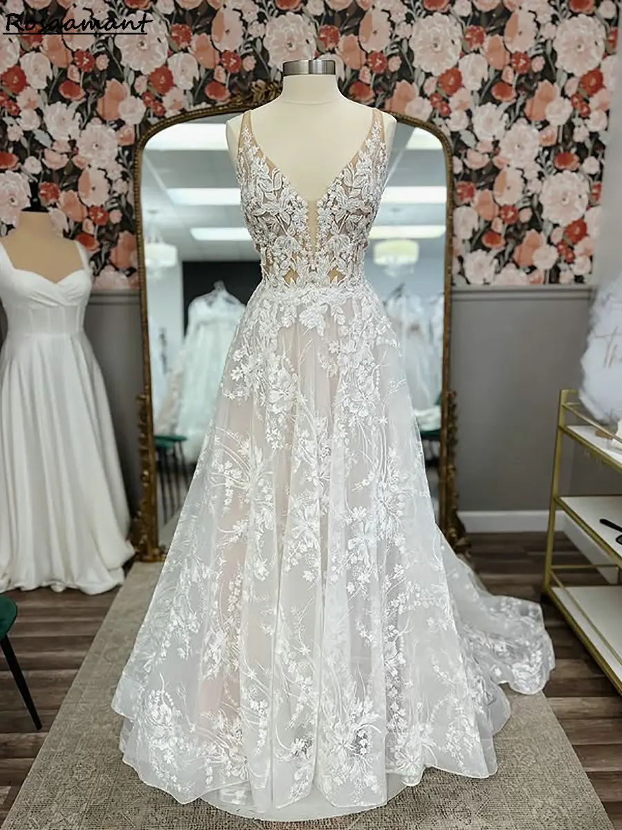 

Newest Illusion V-Neck Backless A-Line Wedding Dresses Sleeveless Appliques Lace Country Bridal Gowns
