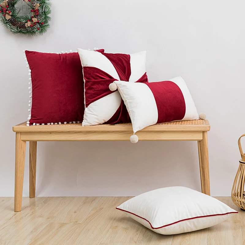 Klassisches Kissen weicher Weihnachts samt bedeckt rot weiß Pompon Ball Geschenk Geschenk Kissen bezug Wohnzimmer Schlafzimmer Sofa Couch Bett