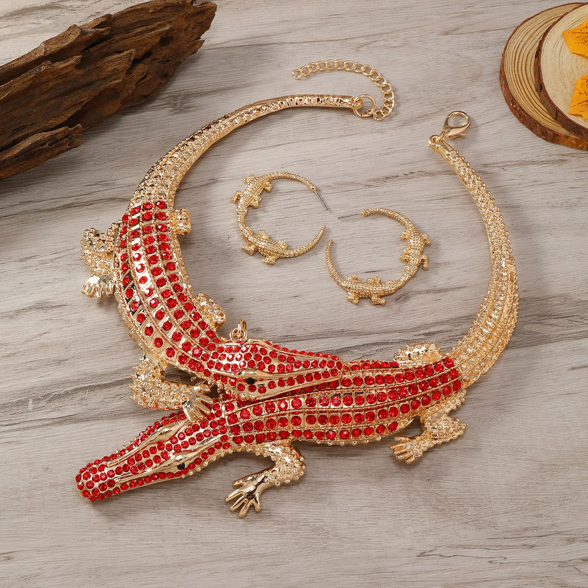 Europe and America Vintage Women\'s Jewelry Sets Multi Colors Crocodile Rhinestone Pendnts Choker Necklace Hoop Earrings Set New