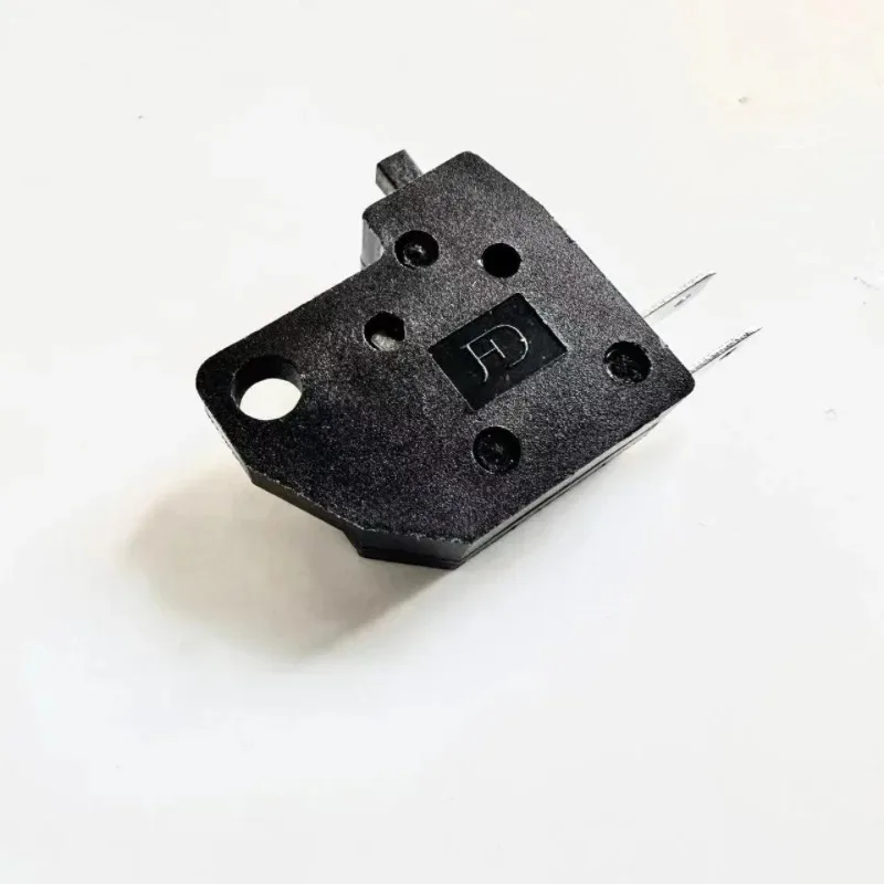 Original Genuine Front Brake Light Stop Switch For CF MOTO Hisun Cforce X5 X6 X8  ATV500 UTV Quad 800  600 625 1000 9010-080609