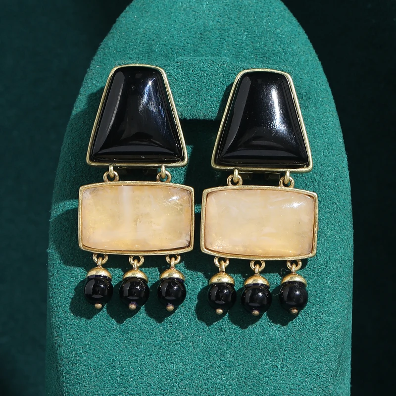 

Vintage Geometry Black Agate Drop Earrings Natural Stone Tassel Accessories Women Antique Gold Color Luxury Designer Jewelry