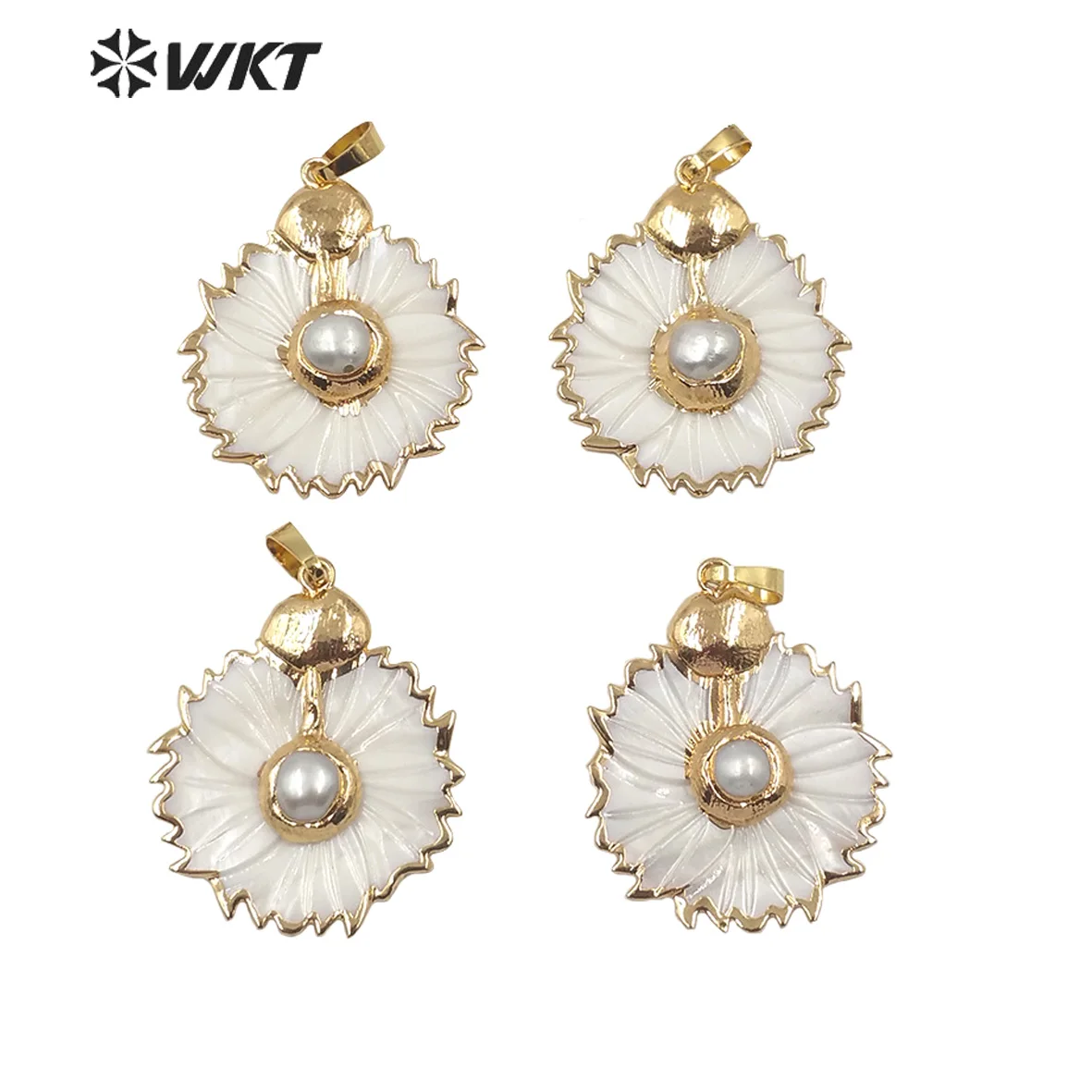 

WT-JP173 Hotsales Round White Shell Carved Pendant With Pearl Charm In Middle Fashion Pure Flower Shape Crafts
