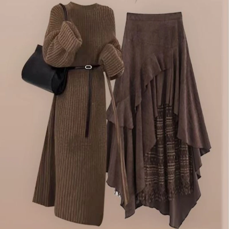 

Women's High-end Sense Retro Knitted Sweater with Lace Splicing Skirt Two-piece Set Autumn and Winter Temperament Elegant Wear