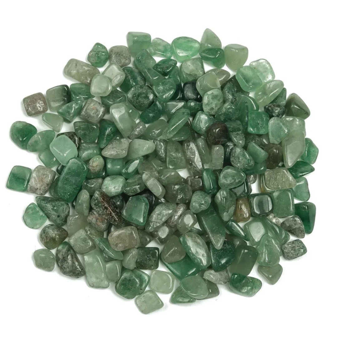 3–12 mm grüne Erdbeerquarz-Chips, Edelstein-Chips, halbgetrommelte Kristall-Chips