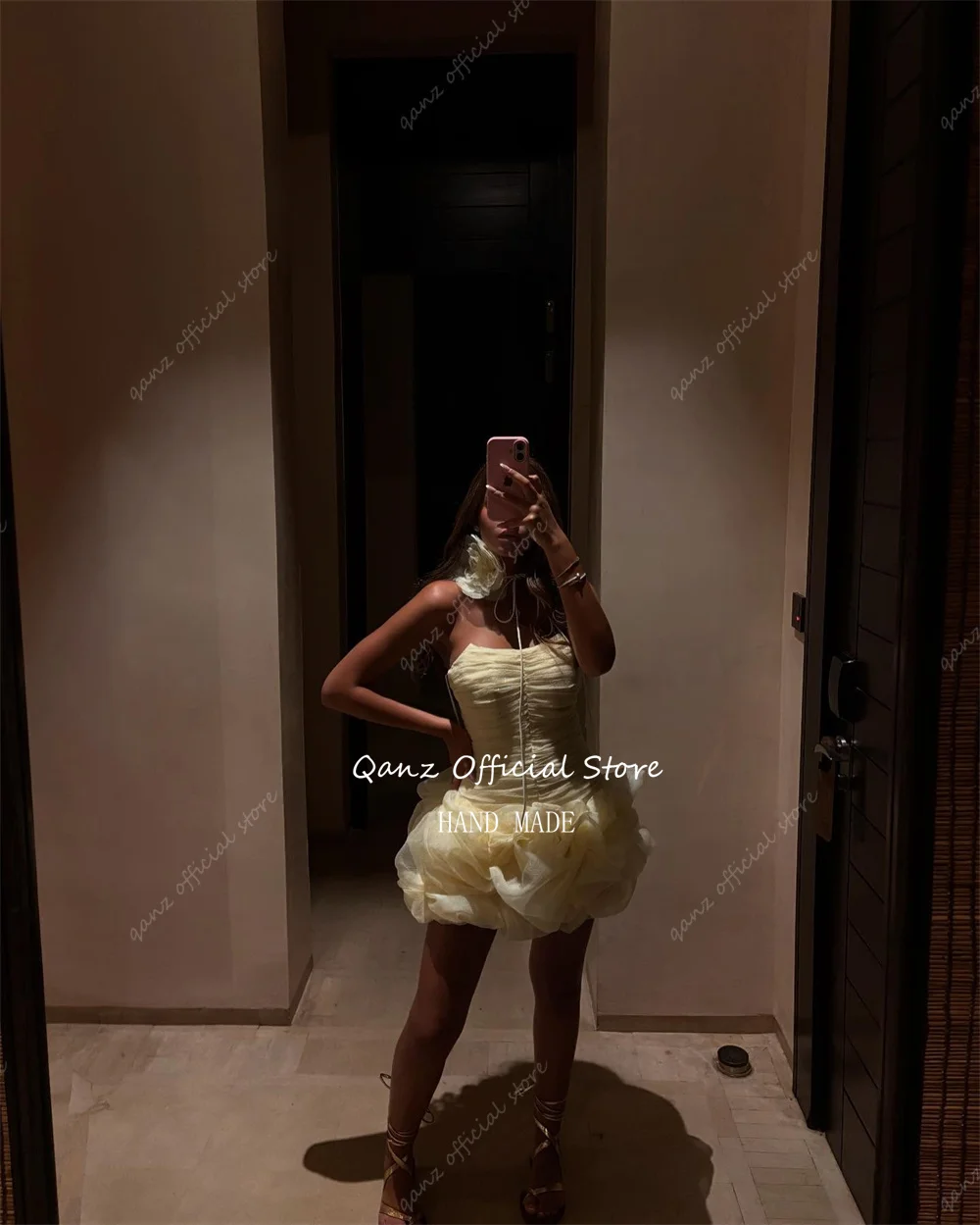 Qanz Yellow Mini Prom Dresses Organza Birthday Dress Woman Sexy Ruffles Above Knee Strapless Robe Cocktail Femme Customized