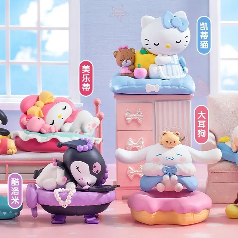 La famiglia Sanrio dorme sonalmente In una scatola cieca Koulomipacha Dog Melody Doll figurine e ornamenti decorazione regalo per bambole