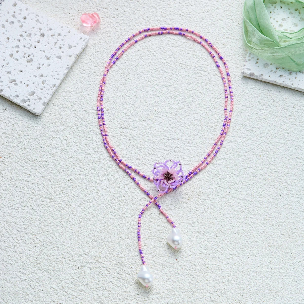 Böhmische handgefertigte Halskette mit gewebten Reisperlen und Blumenmuster für Damen, barocke Kunstperlen-Quastenkette, lange Pulloverkette, Schmuckstück – Detail 27