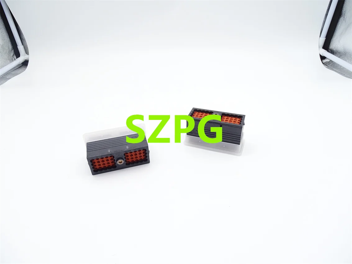 

1pcs Connector DRC16-40S socket 40P