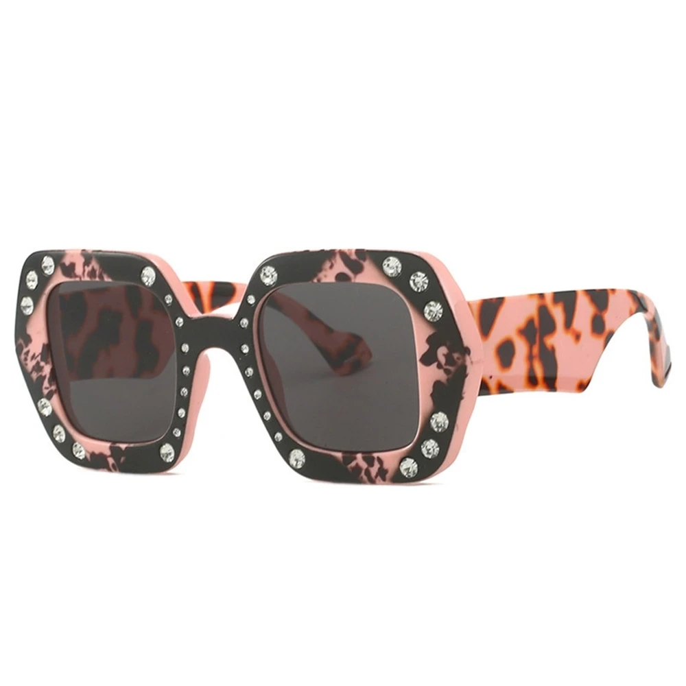 Women's Luxury Personalized Design Diamond Decor Large Frame Sunglasses 2026 Fashion Street Outdoor Sport Glasses Woman Eyewear