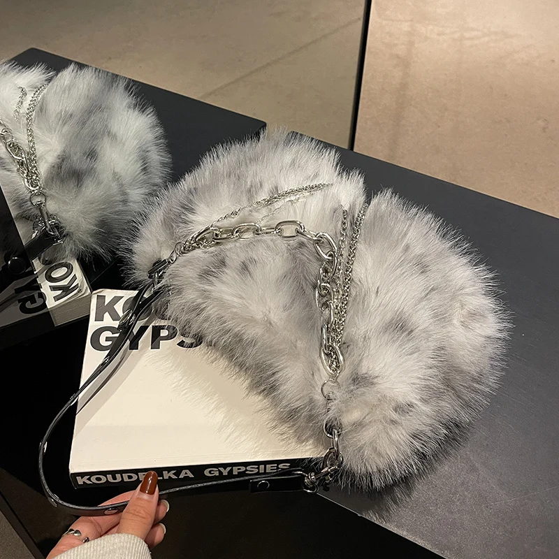 Fur Women\'s Small Tote Bag Fashion Autumn Winter Bag for Women Plush Handbags Cute Chain Shopping Bag Plush Shoulder Bag