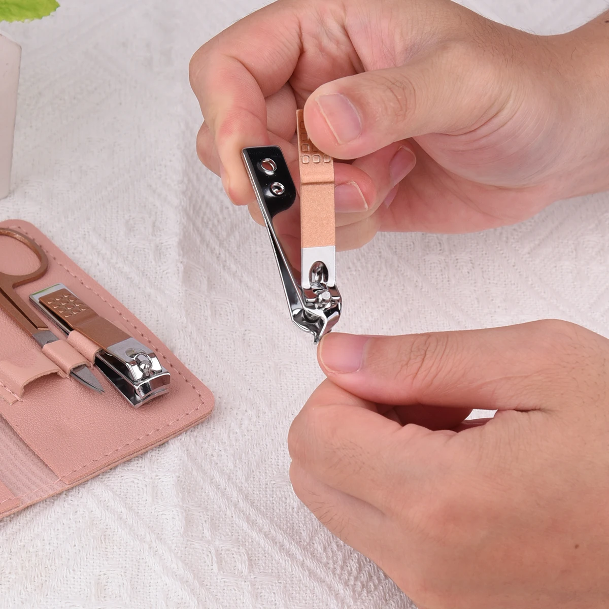 Cuidados de reparo de manicure de aço inoxidável portátil terno de 10 peças, combinação de ferramentas de manicure requintada, ferramenta de pedicure de arquivo de pé