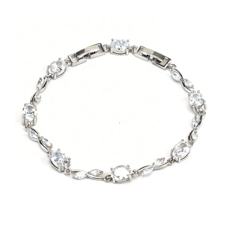 

Zircon Crystal Bracelet Women's Korean Literary Fresh Couple Geometric Silver Jewelry