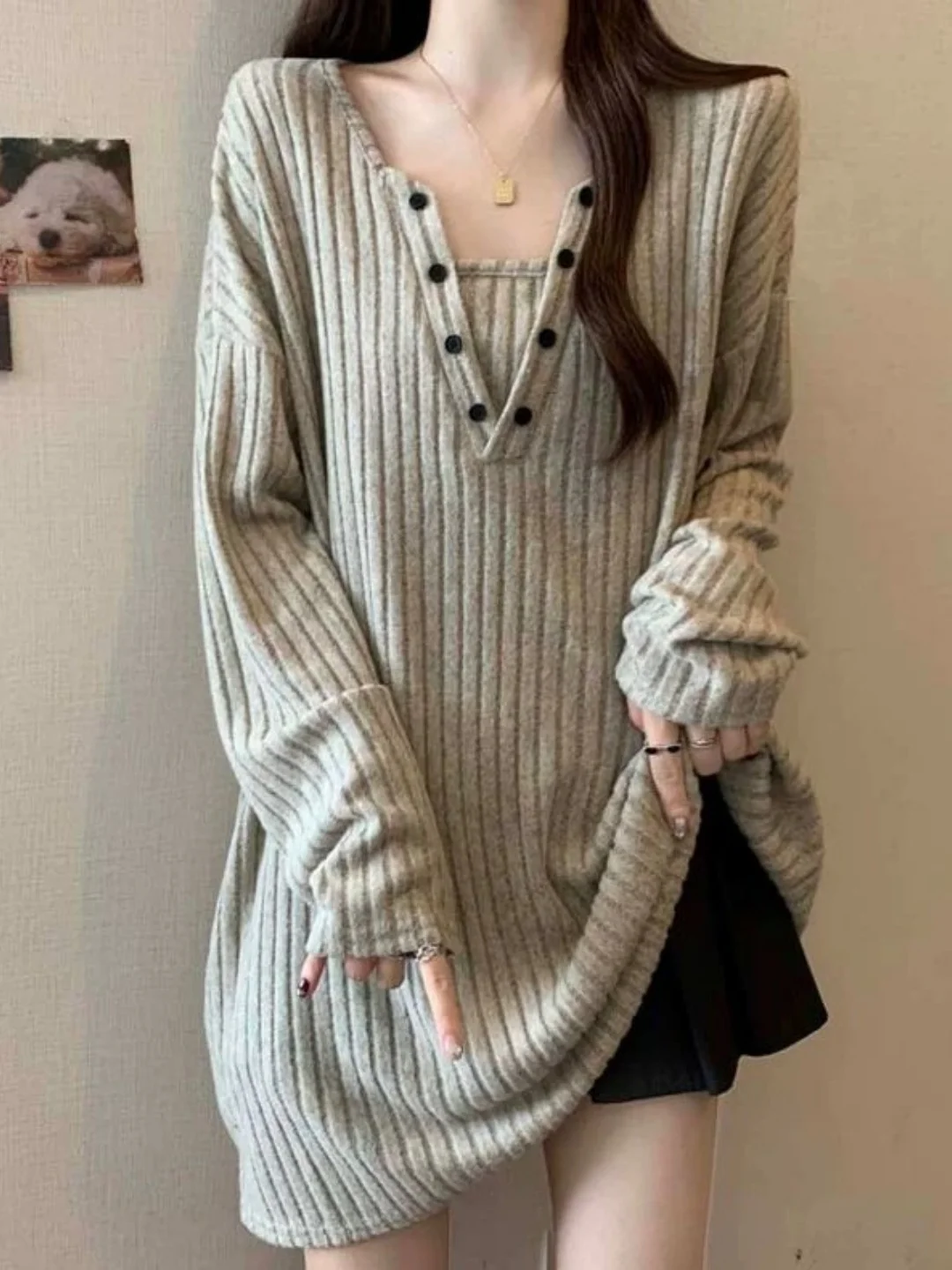 plus Size V-Neck Long Sleeve Base Shirt Women's Korean Style Pear Shape Loose Fit Creative Pattern City Walk Daily Wear