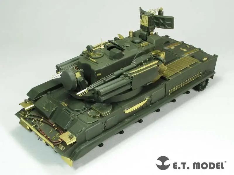 ET Model E35-169 Russian 2S6M Tunguska Anti-Aircraft Artillery