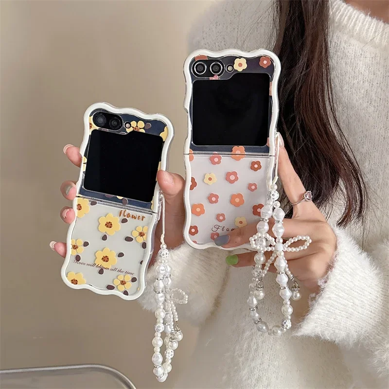 Phone Case For Samsung Galaxy Z Flip 6 5 4 3 Ins Flower Bracelet Wave Clear Shockproof Cover For Samsung Z Flip6 ZFlip6